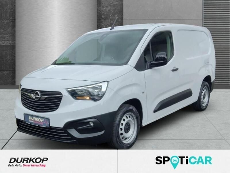 Weiß Gebraucht 2023 Opel Combo Basis Van / Kleinbus | 20.990 € (Fairer Preis) - Bild 1/3