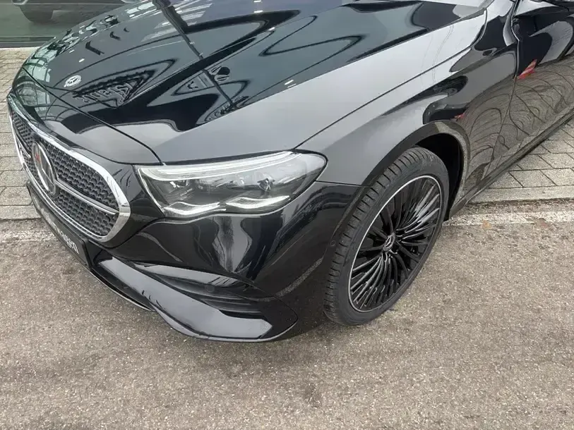 Gebraucht Mercedes E450 AMG 367 PS (269 kW) 2026 Schwarz Limousine
