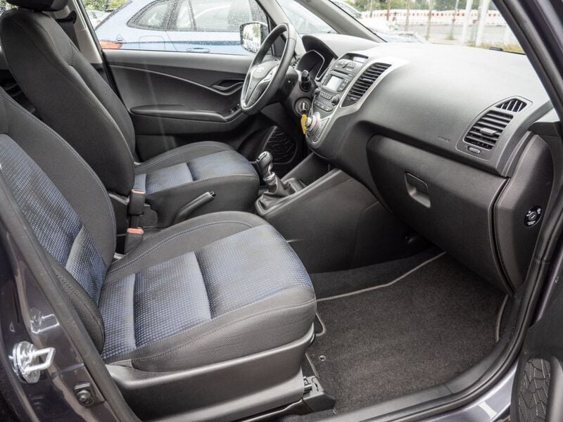 Gebraucht Hyundai ix20 125 PS (91 kW) 2019 Grau Kleinwagen