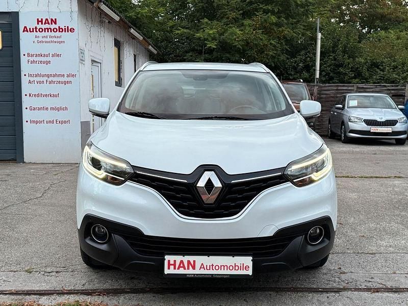 Weiß Gebraucht 2017 Renault Kadjar Experience SUV | 13.290 € (Fairer Preis) - Bild 1/4