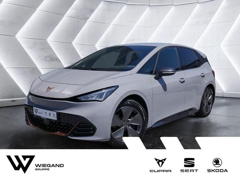 Grau Gebraucht 2022 Cupra Born Kleinwagen | 20.931 € (Teuer) - Bild 1/4