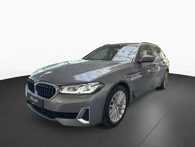 Gebraucht BMW 530 Comfort Edition 286 PS (210 kW) 2023 Skyscraper grau (grau) Kombi