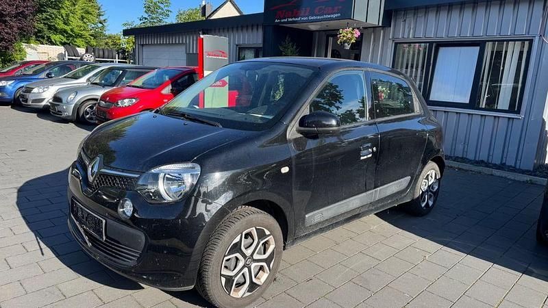Schwarz Gebraucht 2017 Renault Twingo Life Kleinwagen | 5.950 € (Guter Preis) - Bild 1/4