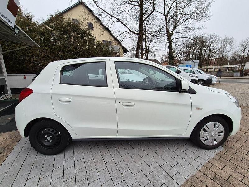 Second-hand Mitsubishi Space Star 71 CP (52 kW) 2019 Alb Berlinǎ