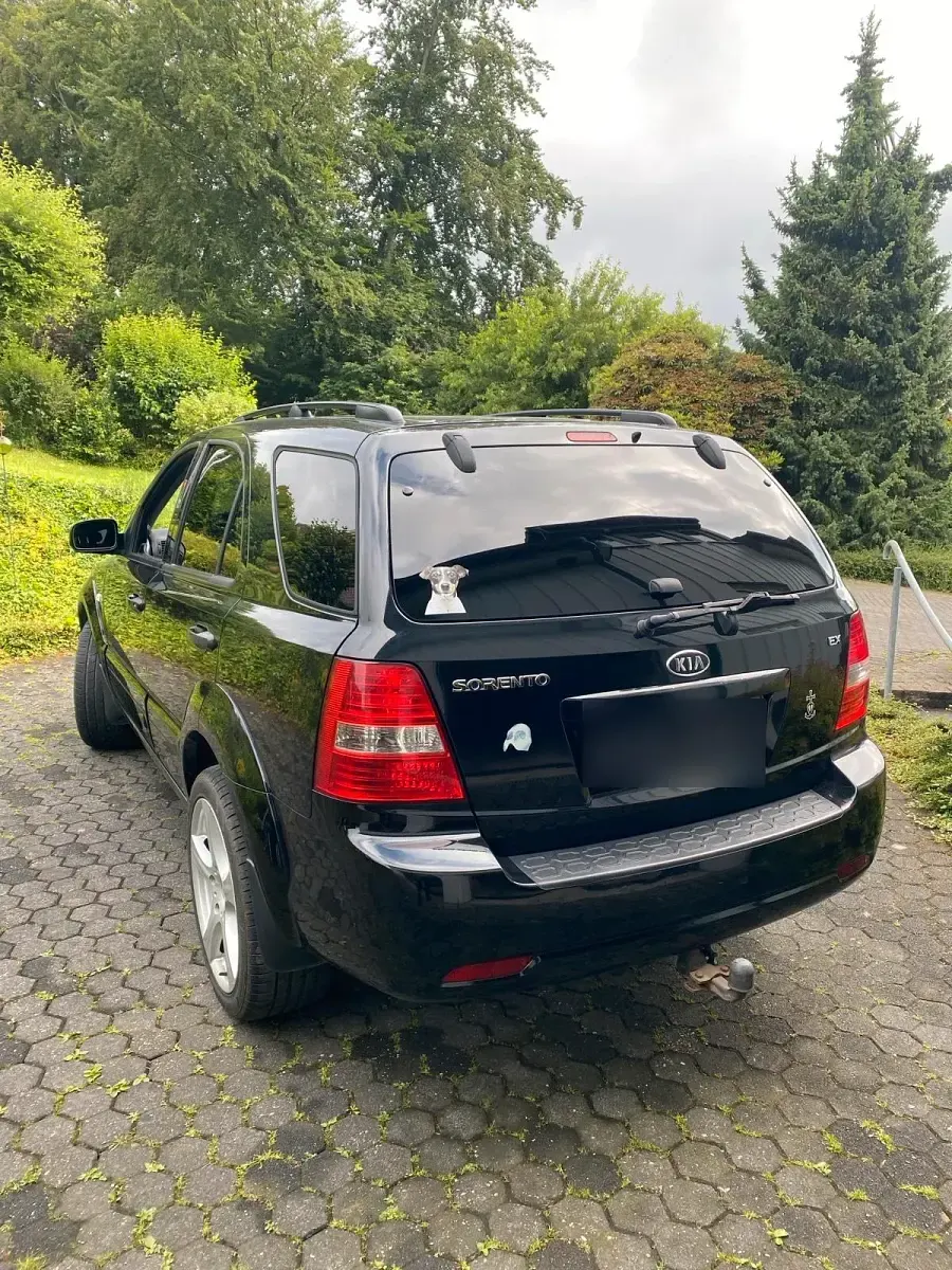 Gebraucht Kia Sorento 163 PS (119 kW) 2009 Schwarz SUV