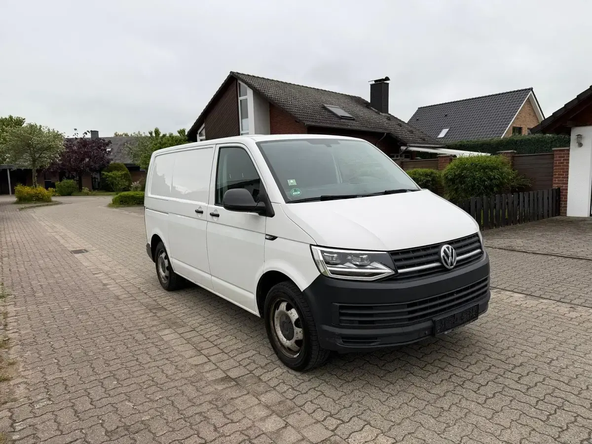 Käytetty VW Transporter 103 HP (75 kW) 2015 Valkoinen Van