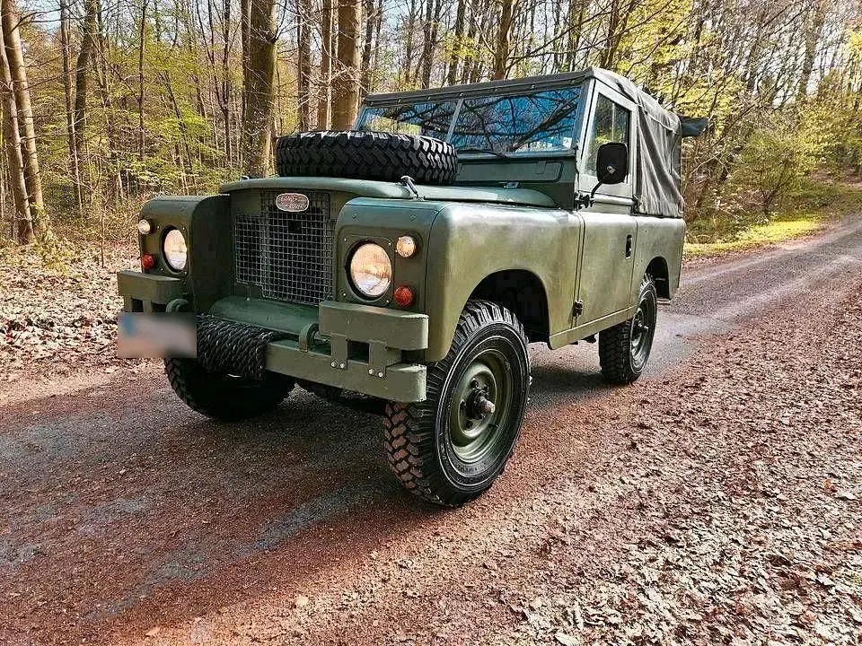 Gebraucht Land Rover 2 75 PS (55 kW) 1974 Grün SUV