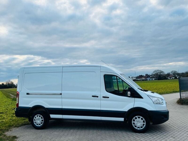 Weiß Gebraucht 2017 Ford Transit Van | 14.450 € (Superpreis) - Bild 1/4