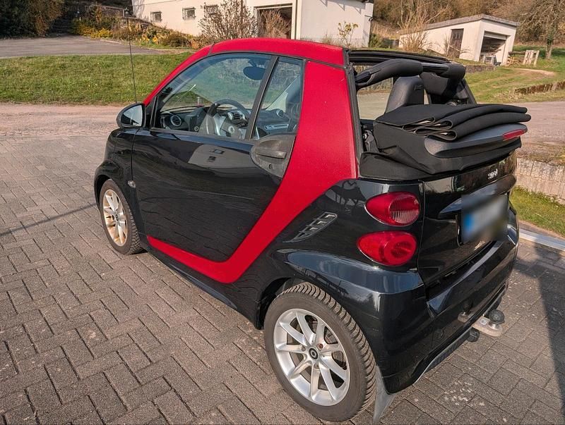 Gebraucht Smart ForTwo Cabrio 71 PS (52 kW) 2012 Schwarz Cabrio