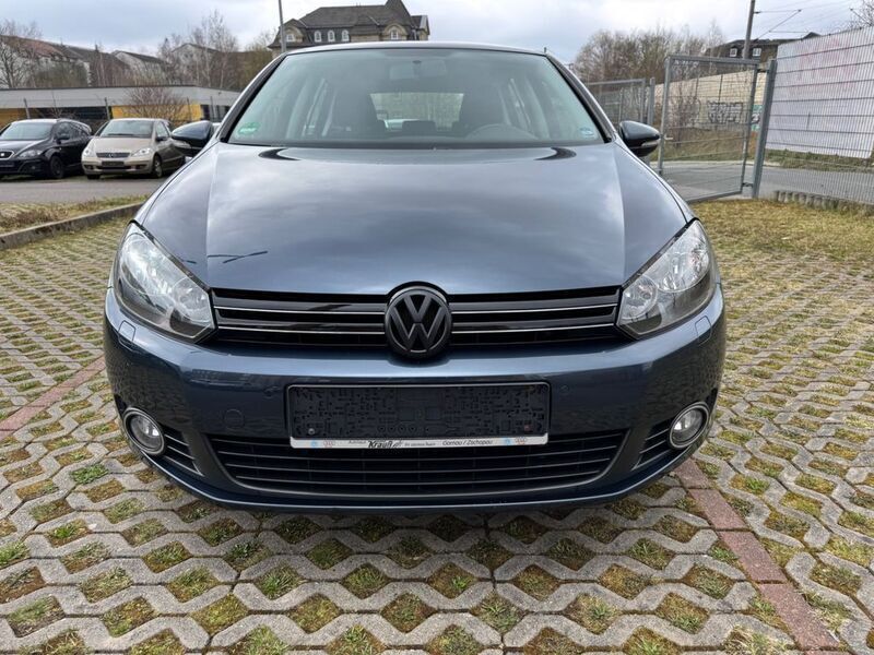 Blau Gebraucht 2009 VW Golf VI Comfortline Limousine | 6.499 € (Fairer Preis) - Bild 1/4