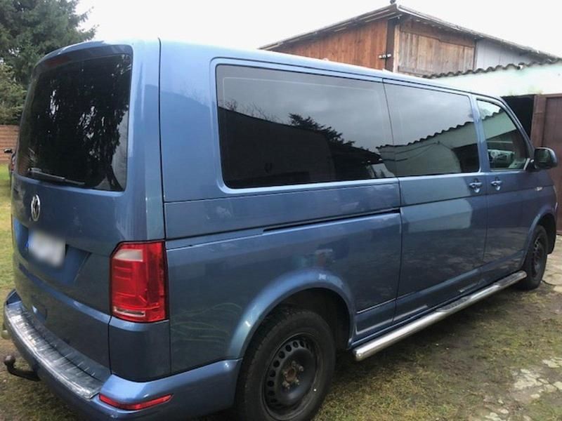 Gebraucht VW Caravelle 206 PS (151 kW) 2016 Blau Van / Kleinbus