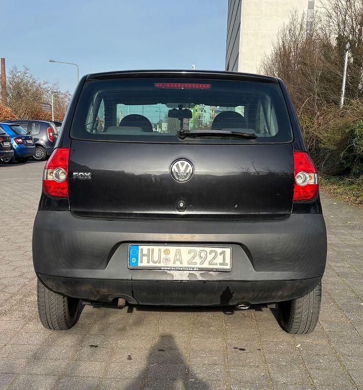 Gebraucht VW Fox 55 PS (40 kW) 2006 Schwarz Kleinwagen