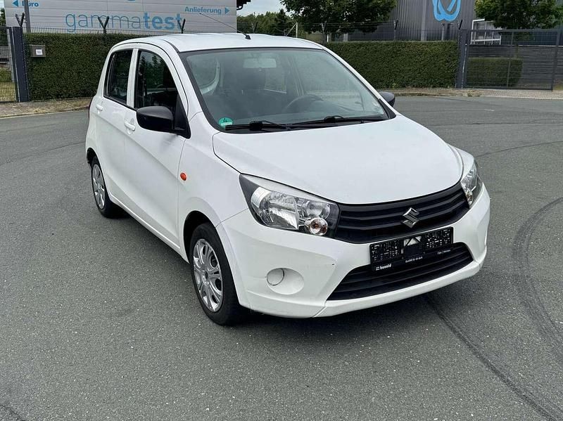 Gebraucht Suzuki Celerio 68 PS (50 kW) 2017 Weiß Kleinwagen