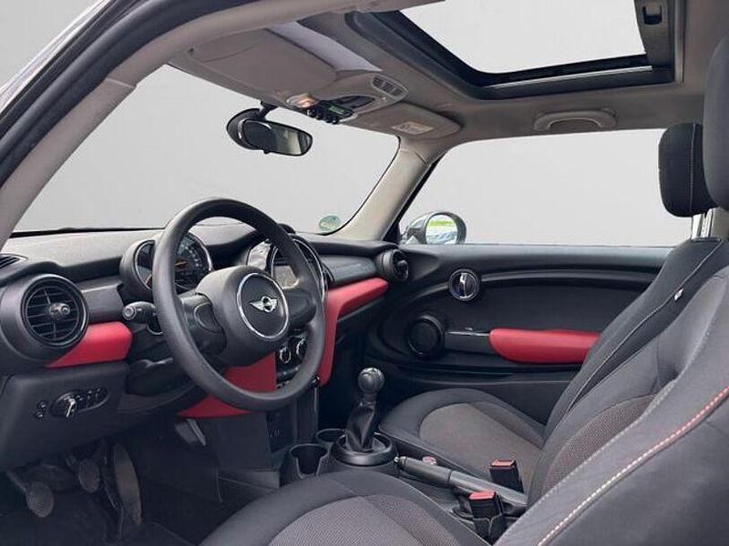 Gebraucht Mini Cooper 136 PS (100 kW) 2014 Black metallic Kleinwagen