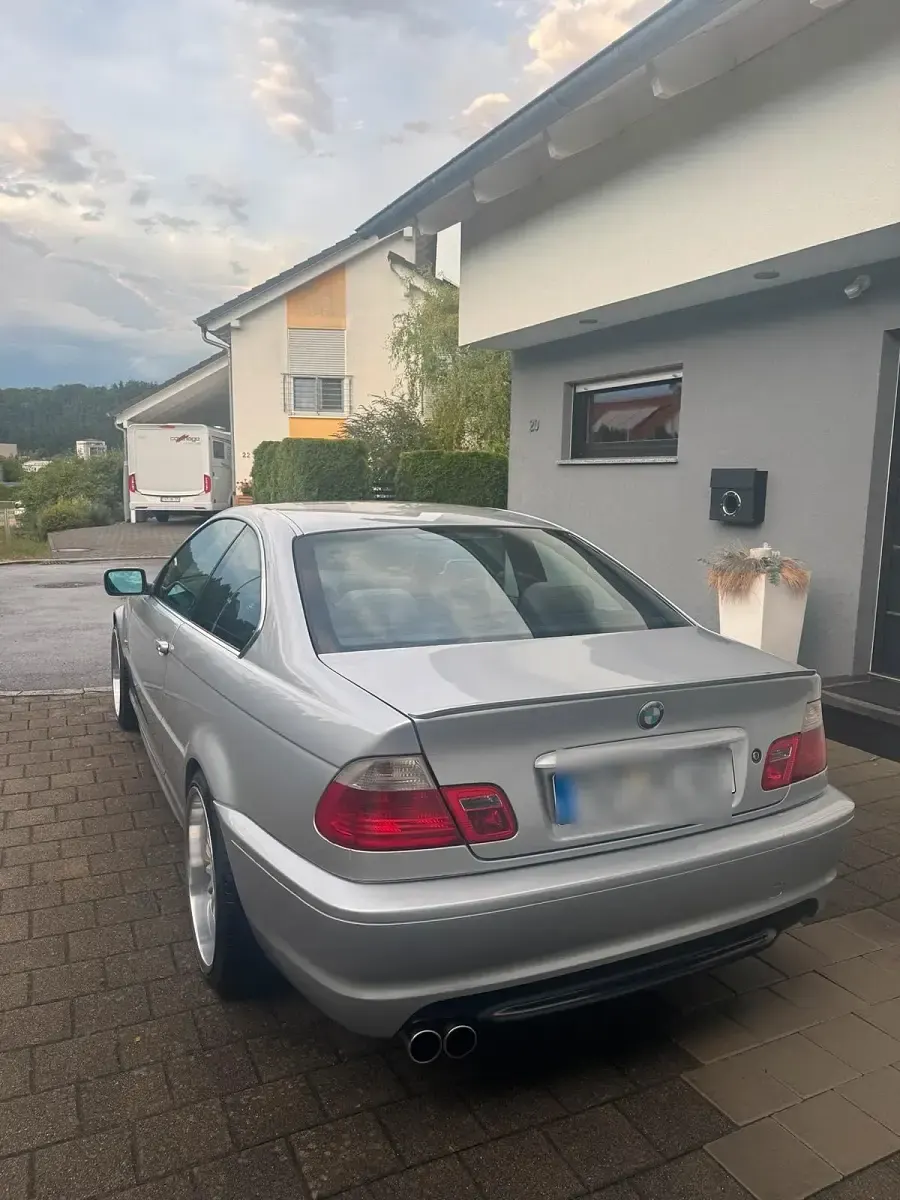 Gebraucht BMW 320 150 PS (110 kW) 2000 Coupé