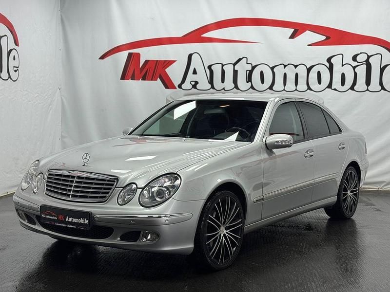 Gebraucht Mercedes E200 163 PS (119 kW) 2004 Silber Limousine