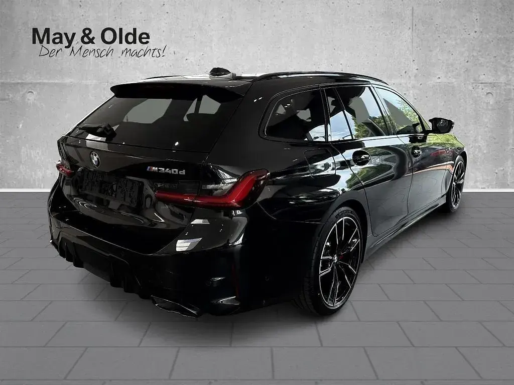 Neu BMW M340 Performance 340 PS (250 kW) 2026 Schwarz Limousine