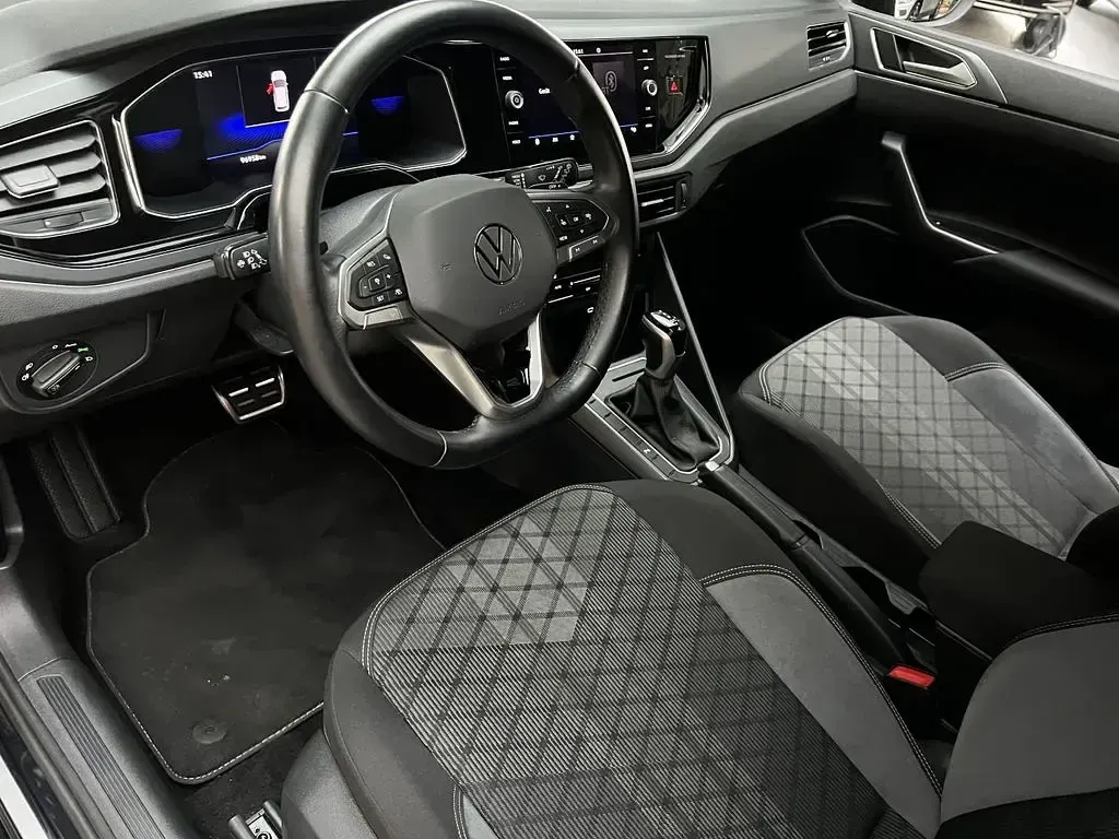Gebraucht VW Taigo R-line 110 PS (80 kW) 2023 Schwarz SUV