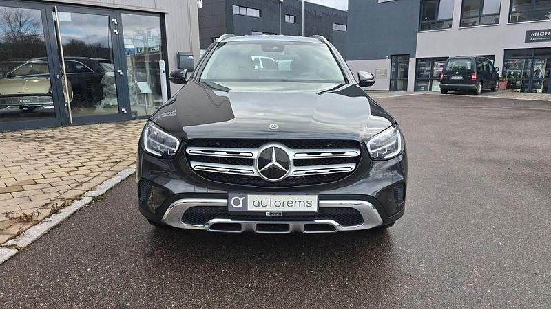 Gebraucht Mercedes GLC220 194 PS (142 kW) 2019 Graphitgrau SUV