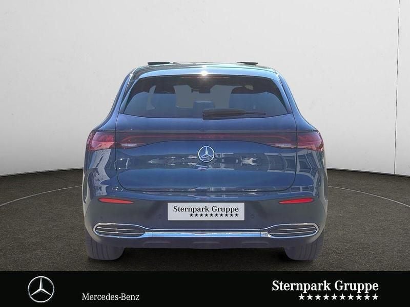 Gebraucht Mercedes EQE500 AMG 300 kW (408 PS) 2025 Sodalithblau SUV