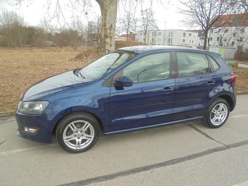 Gebraucht VW Polo Style 86 PS (63 kW) 2011 Blau Kleinwagen