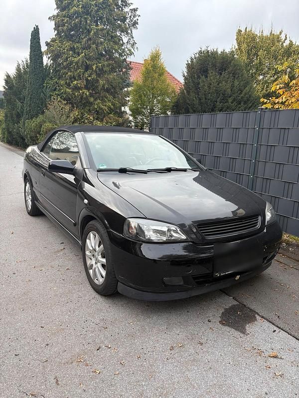 Schwarz Gebraucht 2003 Opel Astra Cabriolet Cabrio | 950 € (Superpreis) - Bild 1/4