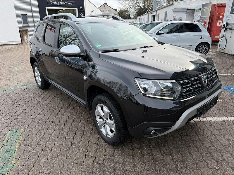 Gebraucht Dacia Duster Comfort 114 PS (83 kW) 2018 Schwarz SUV