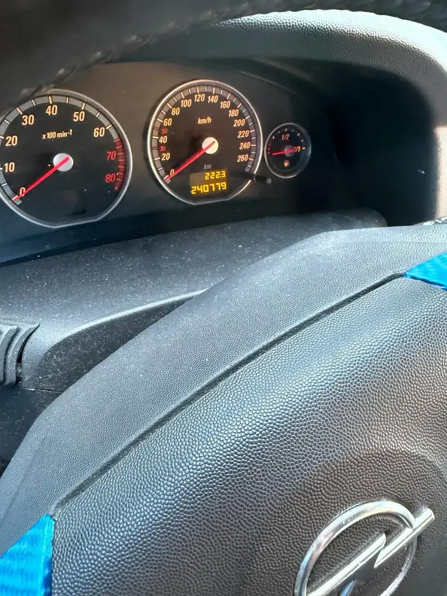 Gebraucht Opel Vectra GTS 211 PS (155 kW) 2002 Blau Limousine