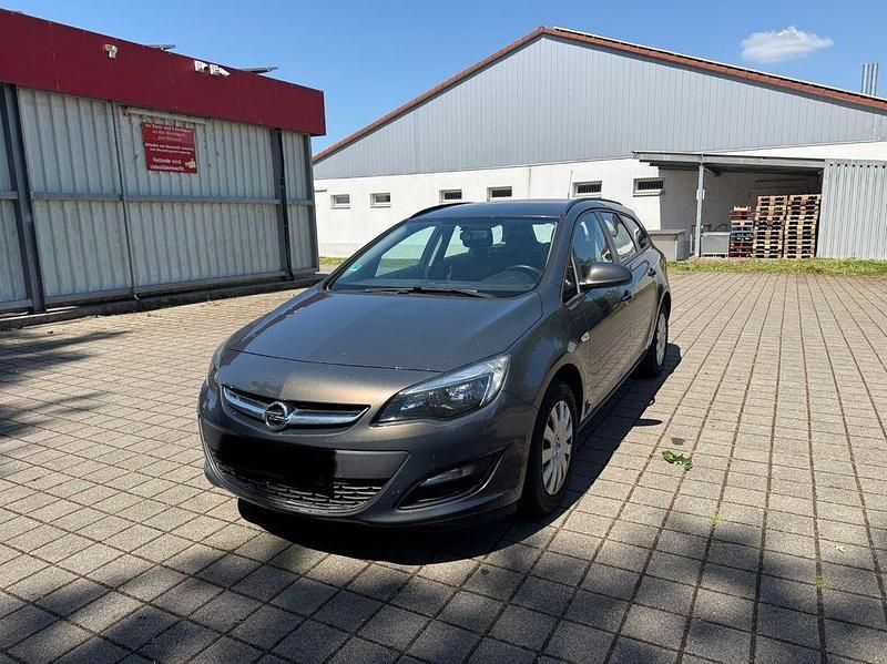 Grau Gebraucht 2015 Opel Astra Edition Kombi | 2.999 € (Superpreis) - Bild 1/4
