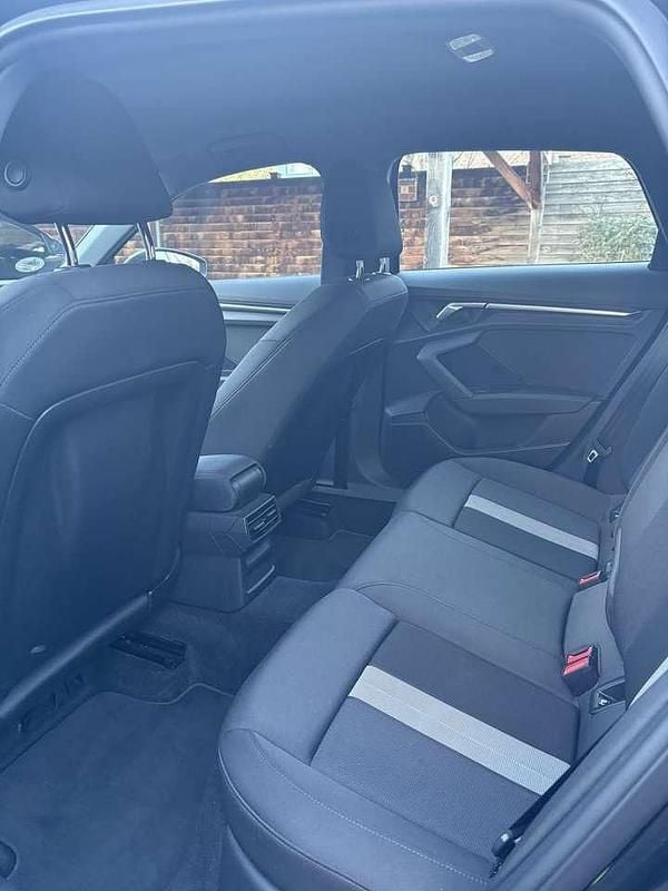 Gebraucht Audi A3 Advanced 110 PS (80 kW) 2023 Schwarz Limousine