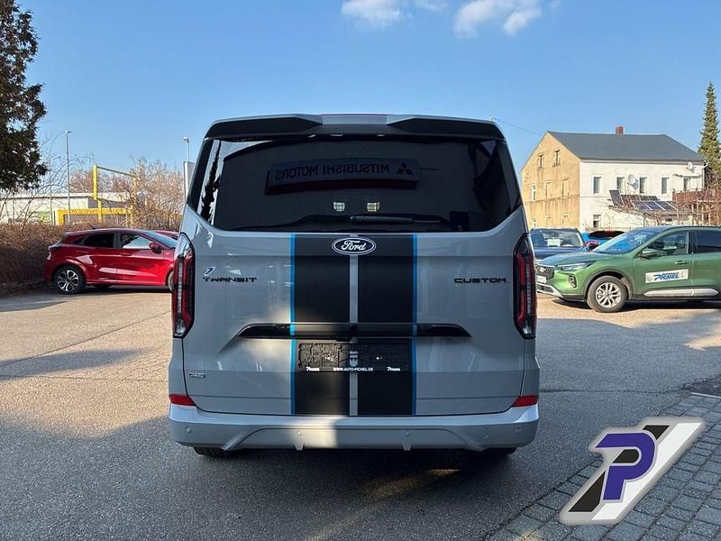 Neu Ford Transit Custom Sport 232 PS (170 kW) 2026 Grau Van