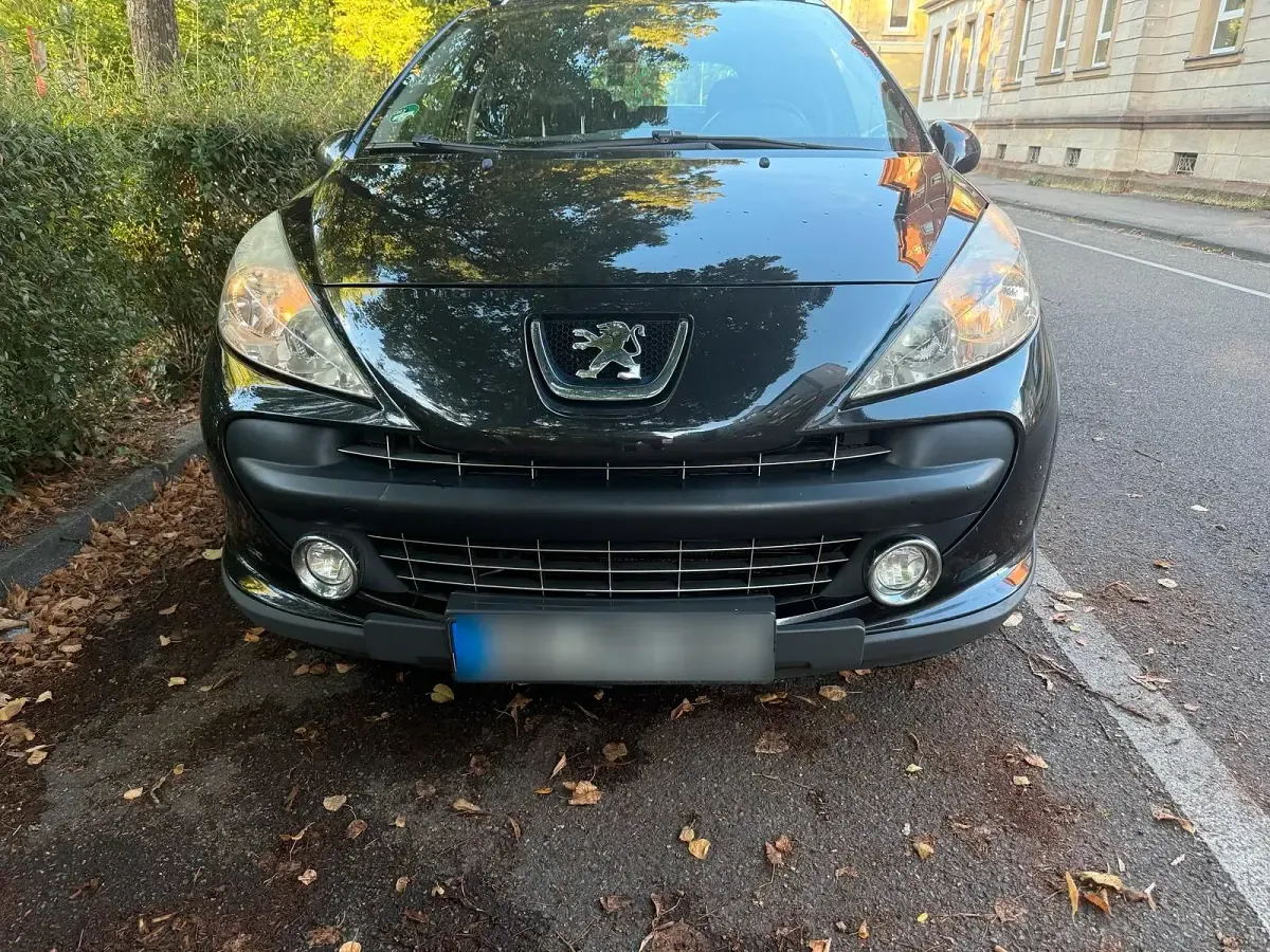 Gebraucht Peugeot 207 110 PS (80 kW) 2009 Schwarz Kombi
