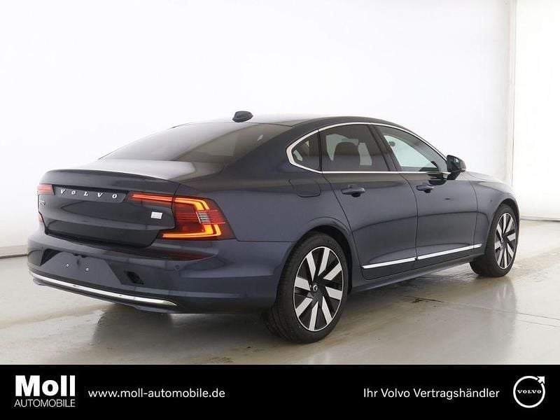 Gebraucht Volvo S90 Core 455 PS (334 kW) 2024 Denim blue / metallic Limousine