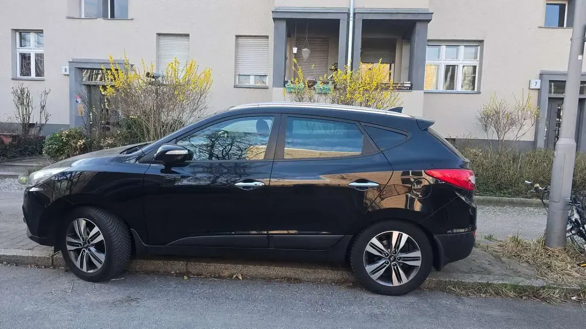 Gebraucht Hyundai ix35 Edition 166 PS (122 kW) 2015 Schwarz SUV