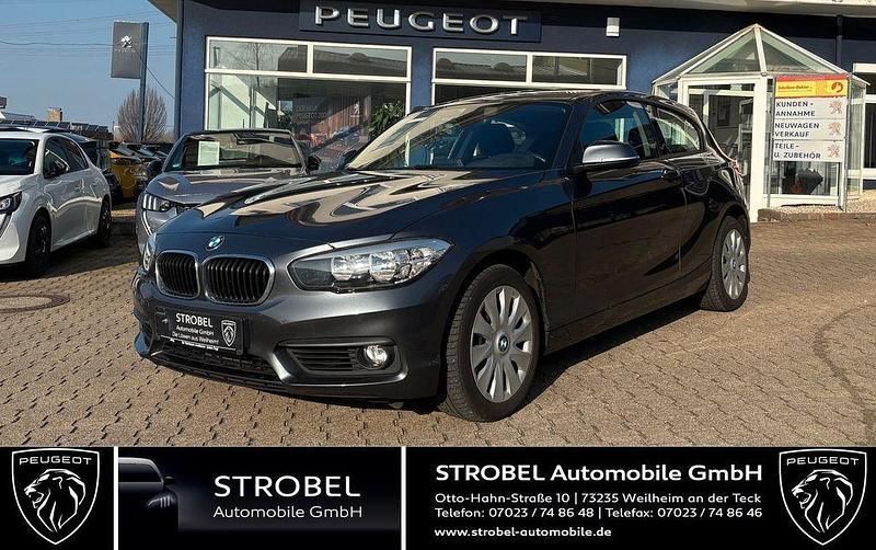 Grau Gebraucht 2017 BMW 120 Advantage Kleinwagen | 11.990 € (Guter Preis) - Bild 1/4