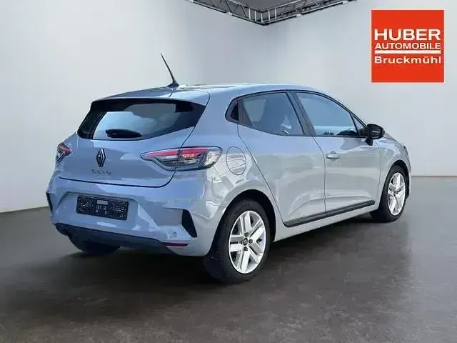 Brugt Renault Clio V Evolution 2024 Grå