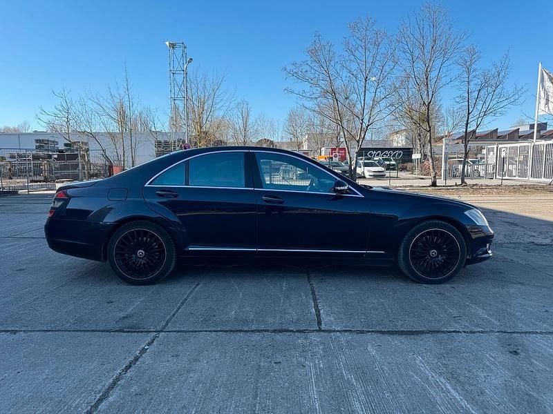 Gebraucht Mercedes S420 320 PS (235 kW) 2008 Blau Limousine