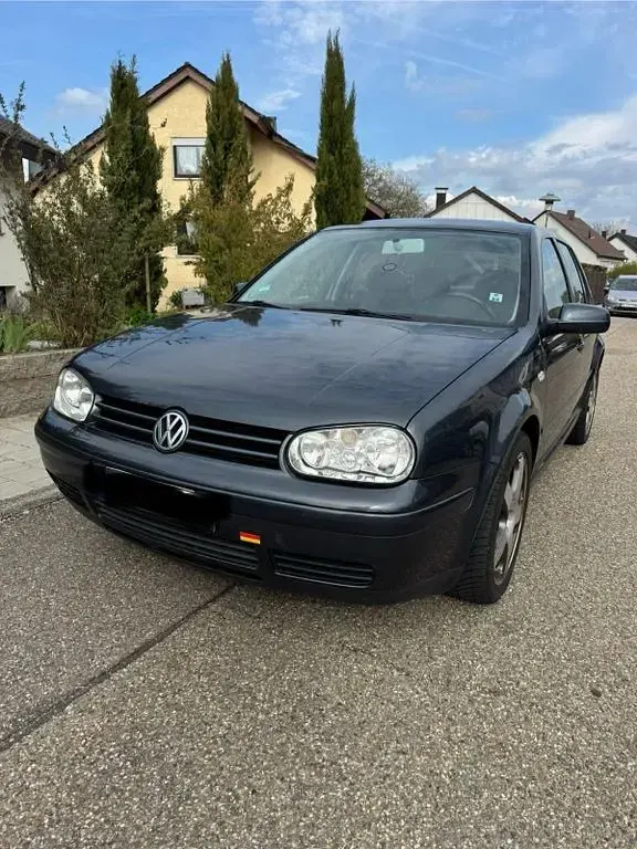 Gebraucht VW Golf IV Edition 105 PS (77 kW) 2001 Grau Limousine