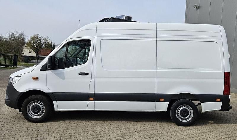 Gebraucht Mercedes Sprinter 170 PS (125 kW) 2024 Weiß Van