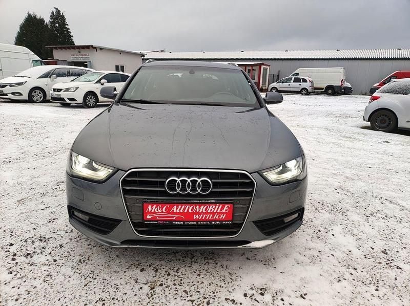 Gebraucht Audi A4 S-Line 177 PS (130 kW) 2013 Grau Kombi