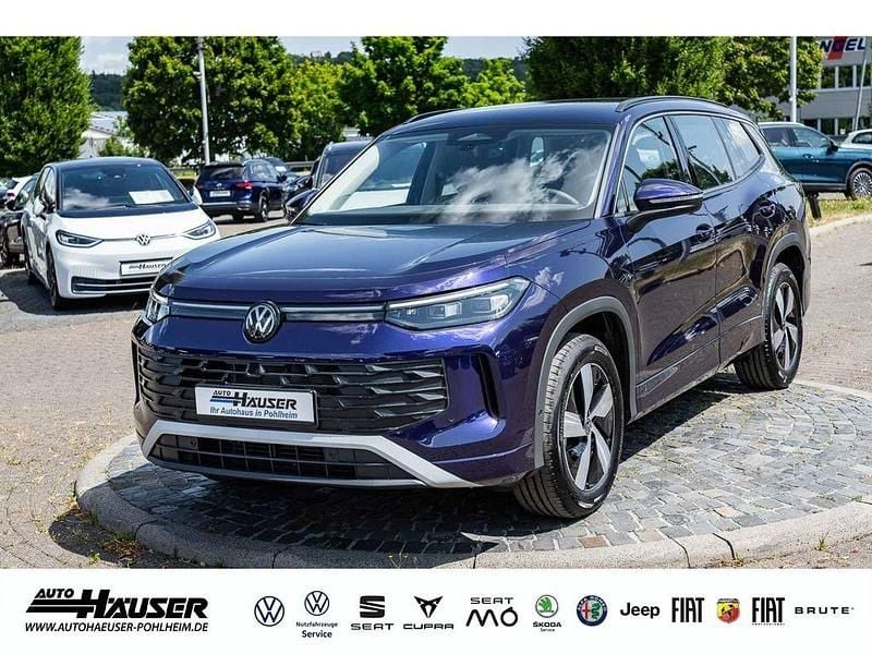 Violett Neu 2025 VW Tayron Comfortline SUV | 39.985 € - Bild 1/4