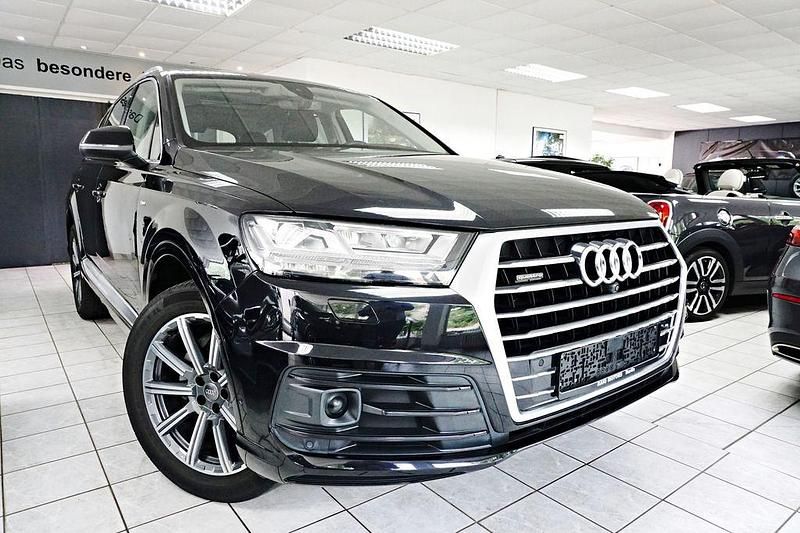 Orcaschwarz Gebraucht 2019 Audi Q7 S-Line SUV | 48.950 € (Etwas zu teuer) - Bild 1/4