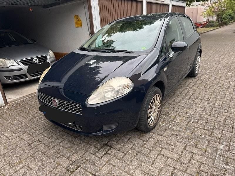 Gebraucht Fiat Grande Punto 77 PS (56 kW) 2009 Blau Kleinwagen