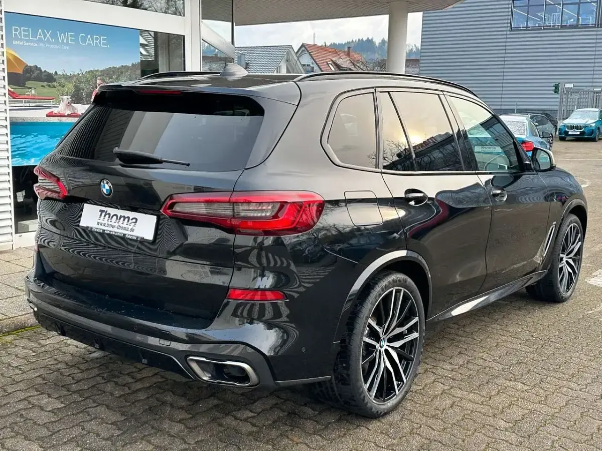Gebraucht BMW X5 Performance 400 PS (294 kW) 2020 Saphirschwarz SUV