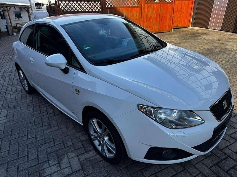 Gebraucht Seat Ibiza SC Sport 105 PS (77 kW) 2011 Weiß Kleinwagen