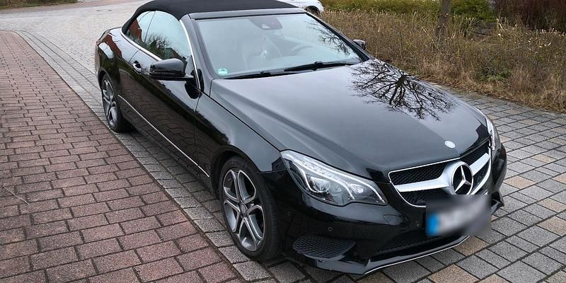 Gebraucht Mercedes E200 184 PS (135 kW) 2015 Schwarz Cabrio