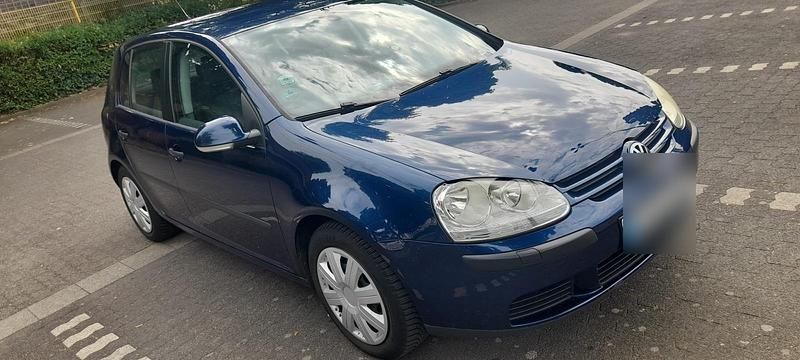 Blau Gebraucht 2006 VW Golf V Coupé | 1.550 € (Fairer Preis) - Bild 1/4