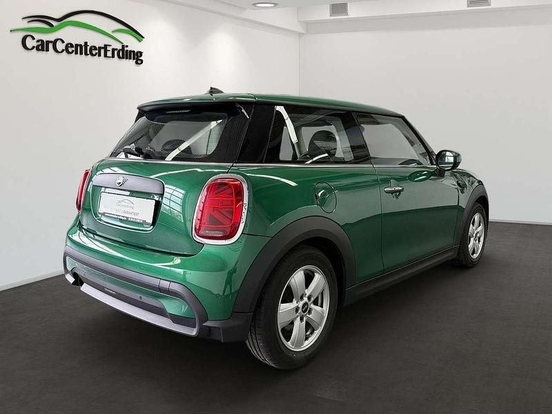 Second-hand Mini ONE Classic 102 CP (75 kW) 2022 Verde Hatchback