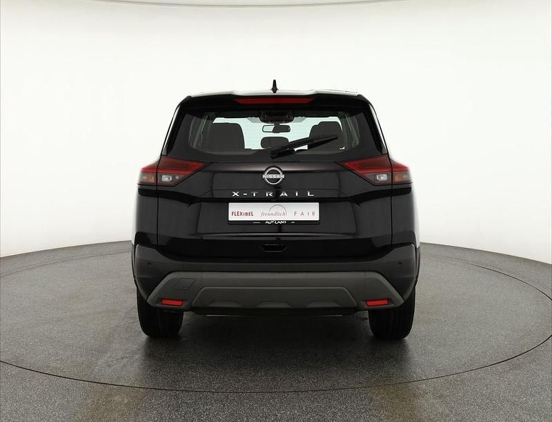 Neu Nissan X-Trail Acenta 163 PS (119 kW) 2025 Schwarz SUV
