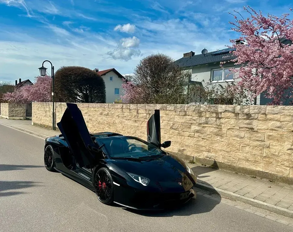 Gebraucht Lamborghini Aventador 741 PS (545 kW) 2018 Schwarz Cabrio
